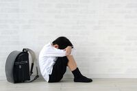 いじめ・不登校で家族に見放され、10数年ひきこもった男性が「恨み」を手放すまで