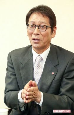 大杉漣（おおすぎ・れん）／1951年9月27日生まれ。徳島県出身。'74年転形劇場に入団。'88年劇団解散。映画『ソナチネ』、『HANA‐BI』、ドラマ『花咲舞が黙ってない』『バイプレイヤーズ』『嘘の戦争』ほか多数出演。現在、ドラマ『光のお父さん』（TBS深夜）に出演中。映画『アウトレイジ最終章』が10月7日に公開