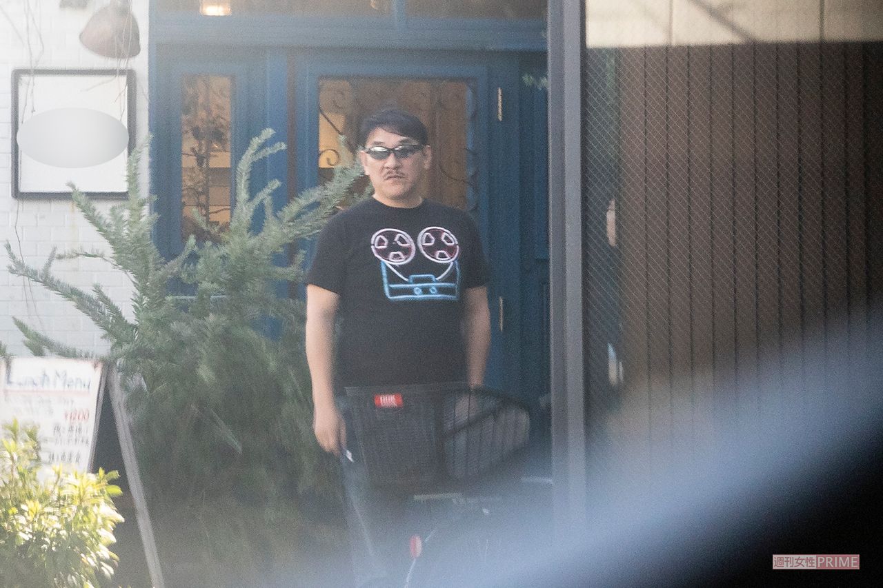 '19年「俳優復帰」への打ち合わせでカフェを訪れたピエール瀧