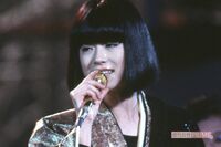 中森明菜の衣装デザイナー・甲賀真理子さん展覧会に「提供できるものがない」飾られていたのはデザイナー持…