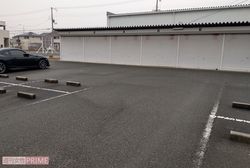 2018年3月に上半身のない猫の遺体が発見された駐車場