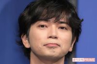 松本潤、主演ドラマ『となりのチカラ』現場の裏で上戸彩を感激させた“手作りムービー”