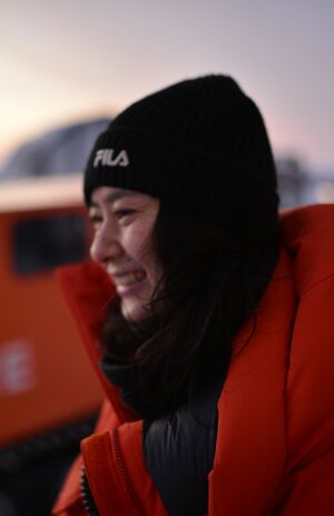 渡貫淳子さん●第57次南極地域観測隊の調理隊員。1993年「エコール辻東京」卒業。結婚・出産後も子育てをしながら調理の仕事に携わり、3度目の挑戦で、昭和基地史上2人目、民間人としては初の女性調理隊員となる。任務終了後は、食品ロスなどをテーマに講演活動を行う。