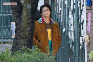 キンプリ脱退騒動で世間を騒がせている平野紫耀（2022年11月、『クロサギ』ロケ）