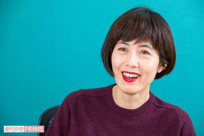 小島慶子、ADHD・摂食障害・夫へのモラハラ発言を経て「出稼ぎ母さん」へ