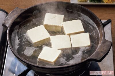 低コストで簡単【湯豆腐の神アレンジ】「え、今日も？」とは言わせない！ボリュームもあって飽きないレシピ…
