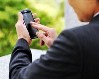 LINEやメールで若い子が使う“あ~ね、りょ”の意味とは