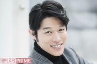 鈴木亮平、銭形警部を演じて「小栗旬はすごい男だなと改めて思いました」