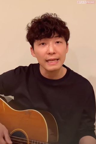 星野源は「この動画に楽器の伴奏やコーラスやダンスを重ねてくれないかな？」とメッセージを添えたが……
