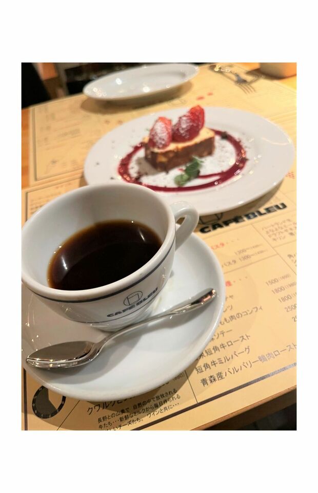 井上順との食事会の後は夜カフェに行った加藤茶・綾菜夫妻