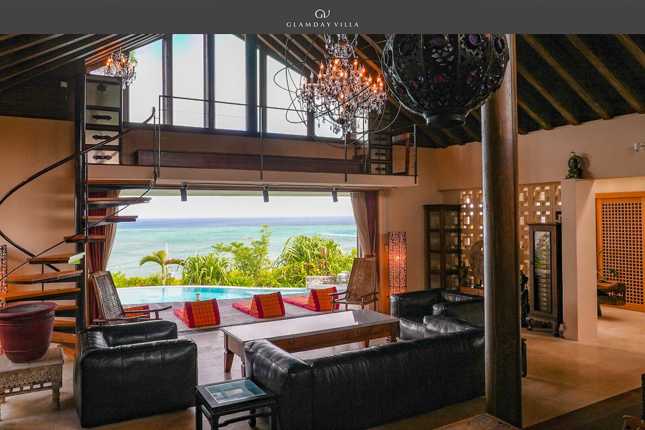 『GLAMDAY VILLA OKINAWA 中村邸』（HPより）