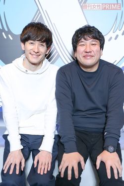 LOVE（左）たつろう（右）奥村　撮影／吉岡竜紀