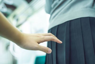 “痴漢レーダー”でわかった、悪質すぎる手口と被害が多い駅・増えるタイミング