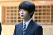 悠仁さま“将来の天皇”という立場を揺さぶる「秋篠宮さまの躊躇」と「両親と姉2人の対立構造」