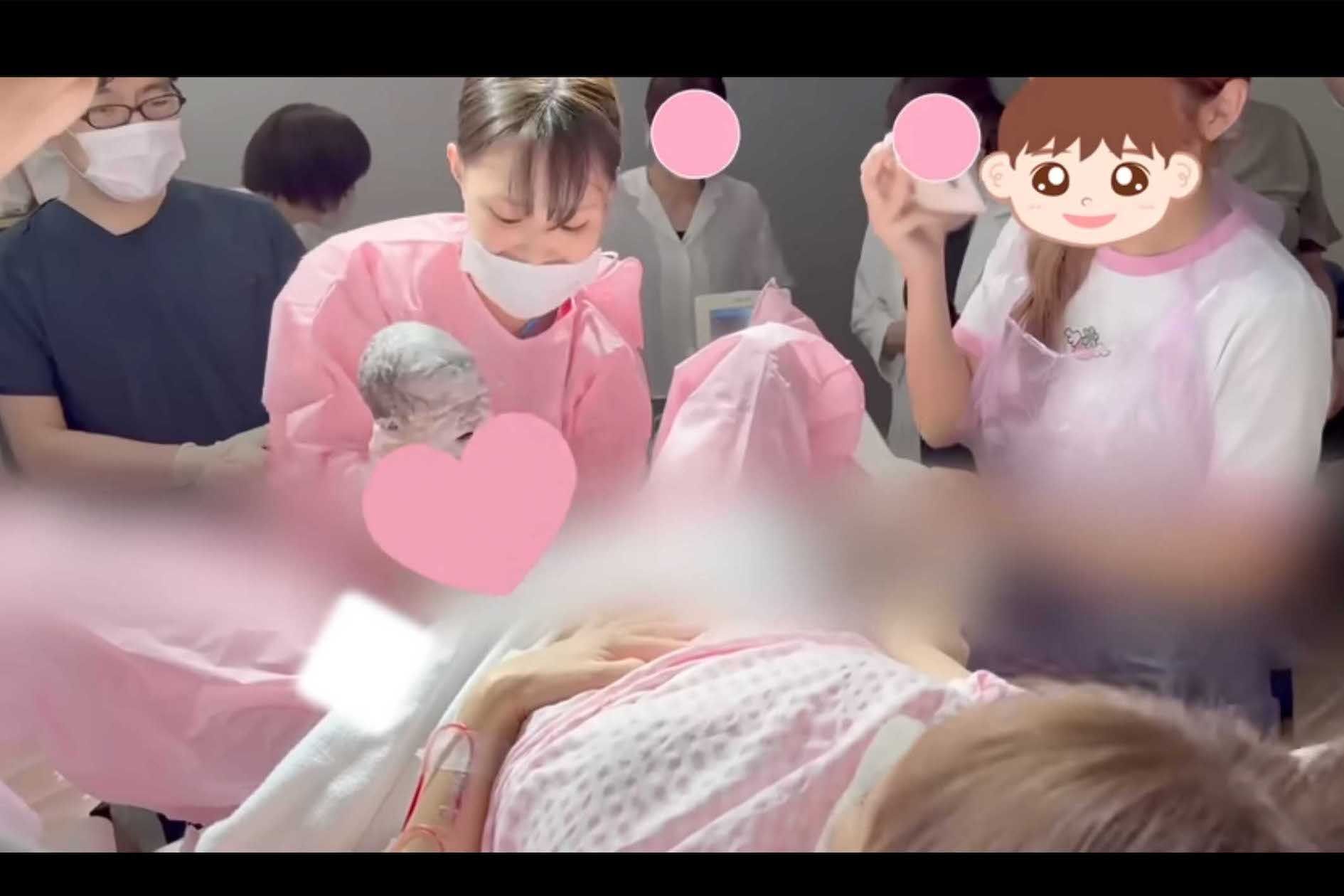 出産当日、病室での待機から分娩室への移動、出産シーンやその後の様子を一部始終収めた動画を公開した辻希美（本人のYouTubeチャンネルより）