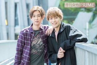 左から柳下大、東啓介　撮影／廣瀬靖士