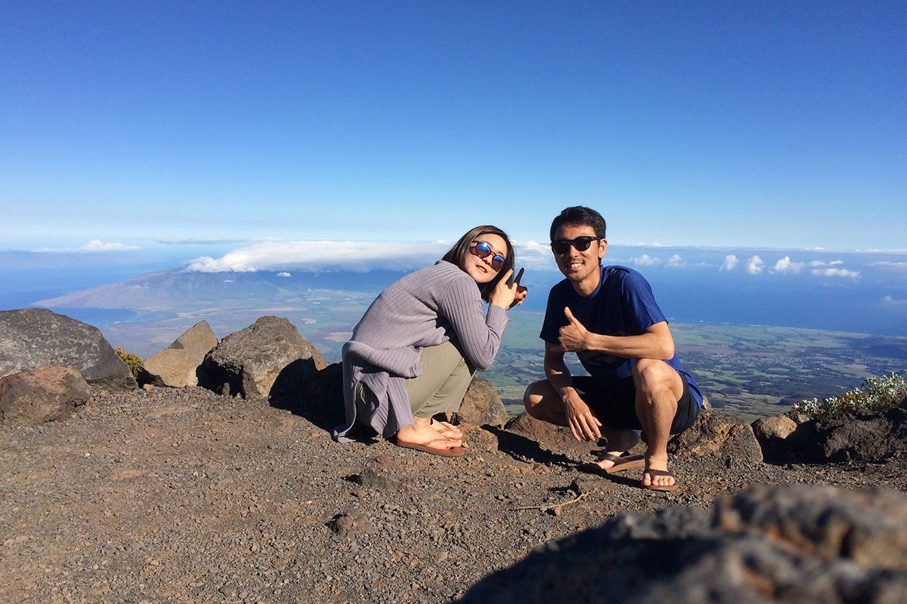 妻・由梨恵さんとのオフショット。2人ともアウトドアに出かけるのが大好き