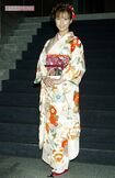 和田毅投手の妻・仲根かすみ(2003年、成人式を迎えて)