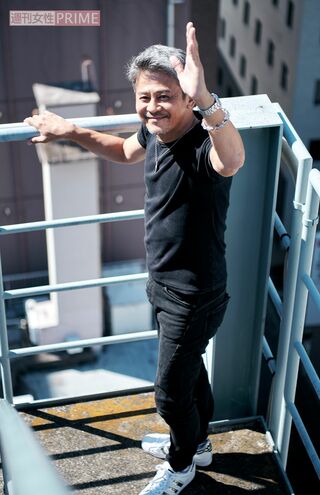 中村繁之さん。グレーヘアが似合う魅力的な“イケオジ”!