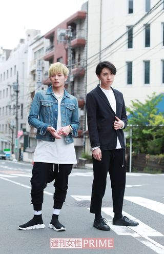 左から荒木宏文、松下優也　撮影／森田晃博