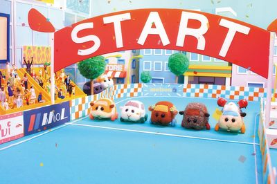 （C）見里朝希JGH・シンエイ動画／モルカーズ