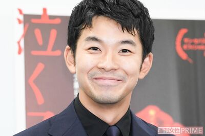 仲野太賀『初恋の悪魔』と『拾われた男』2本の主演をこなす売れっ子ぷり、菅田将暉や中村倫也から愛される…