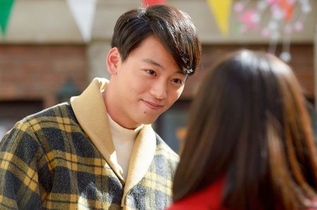 みね子（有村架純）と恋人同士になるも、家庭の事情で破局してしまう大学生・島谷役でブレイク　(c)NHK