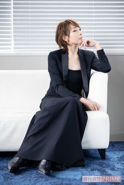 柚希礼音　撮影／齋藤周造