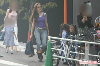 2007年、次女のKokiを連れ、Cocomiの小学校入学式へ出席した工藤静香