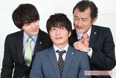 (左から)林遣都、田中圭、吉田鋼太郎