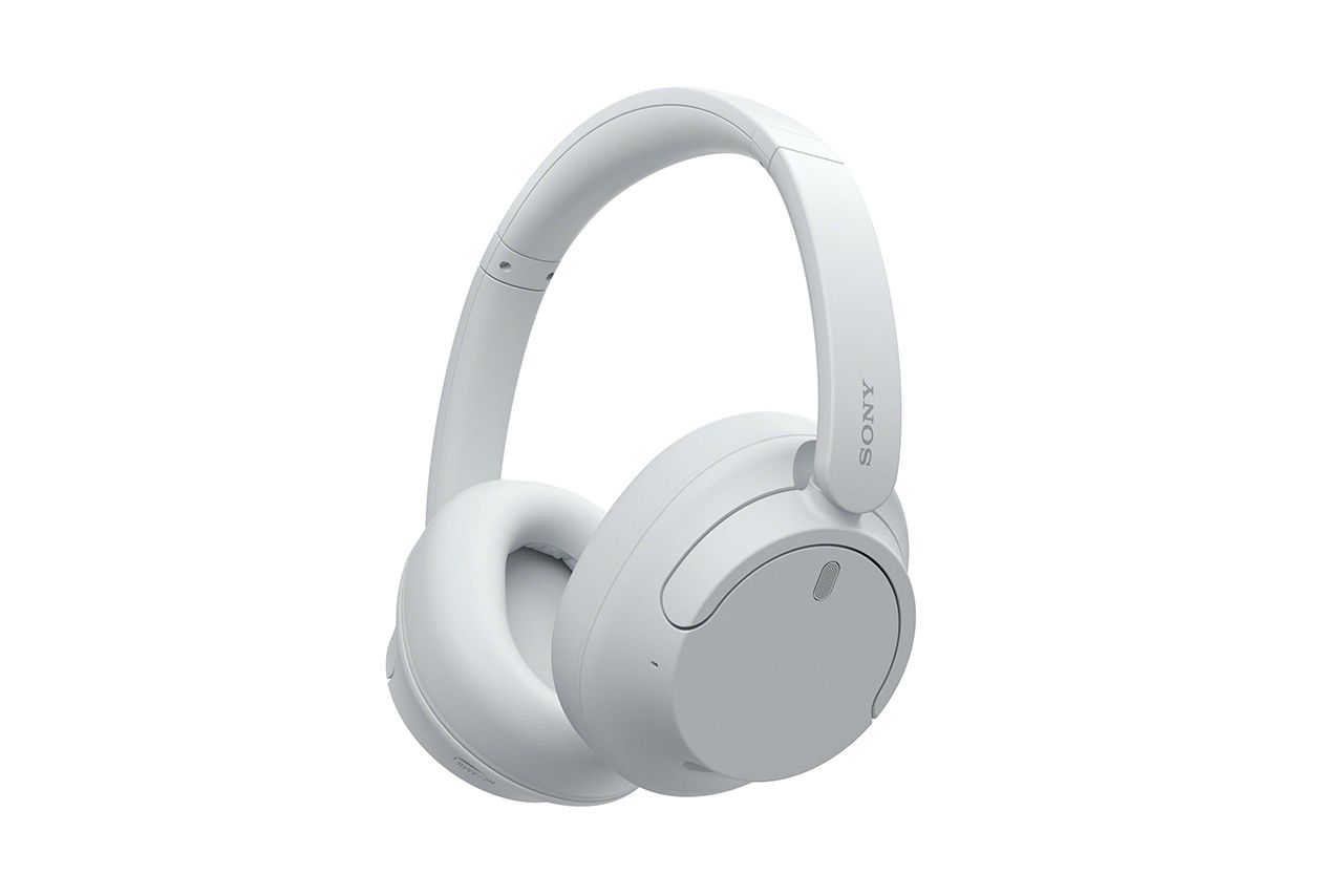 ワイヤレスノイズキャンセリングステレオヘッドセットWH-CH720N（ソニー）2万2000円（編集部調べ）