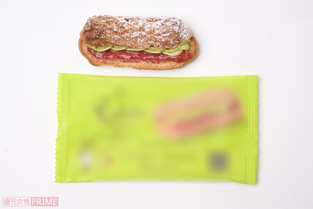 パッケージの2分の1ほどしかないサイズのスイーツ