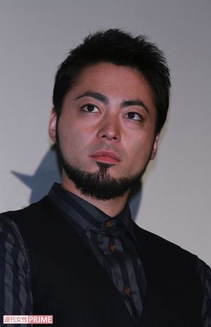 赤西仁とCDデビューする山田孝之