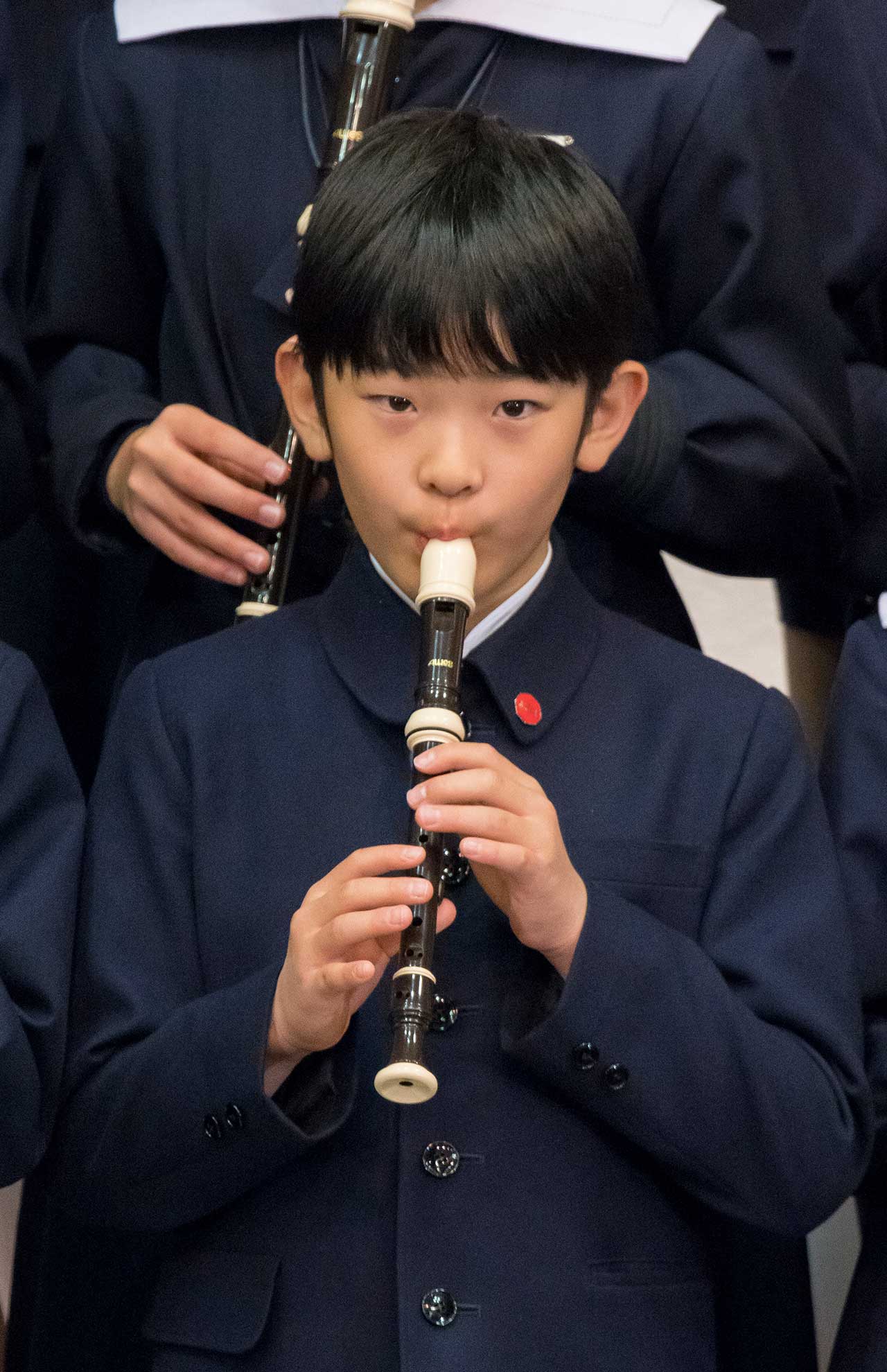 悠仁さまは提携校制度を利用せず、 内部進学されるが……（’18 年11月）