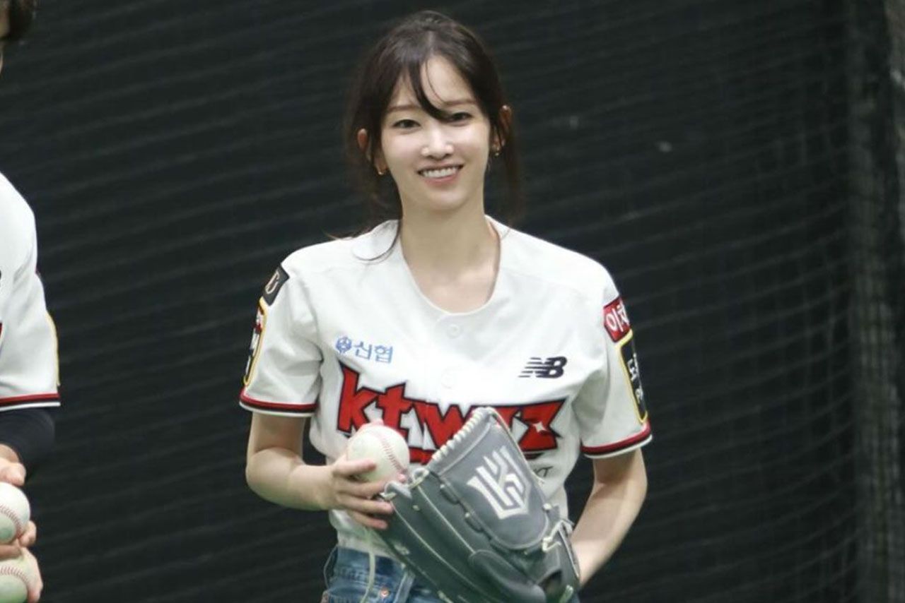 2023年11月3日に投稿された始球式の写真（本人インスタグラムより）