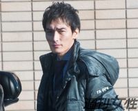 草なぎ剛、生謝罪の翌週に異常なテンションでアクセ店訪問