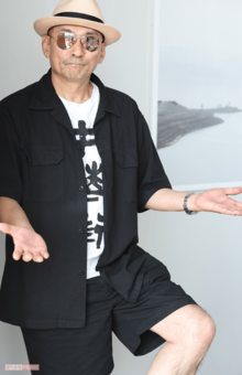 コワモテだけど、話すと優しい。人間的な魅力あふれるクレイジー・ケン（撮影／近藤陽介）