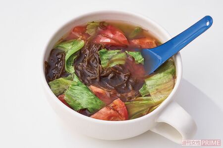 もずくトマトスープ　撮影／廣瀬靖士