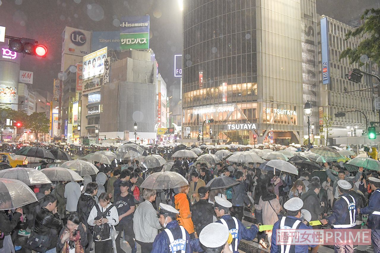 【平成最後の日】雨＆厳重な警備もあり、渋谷・スクランブル交差点でも大きな混乱は見られなかった