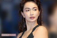 長谷川京子、“タトゥー”レストランオーナー彼氏と“堂々キス写真”を撮られた背景と語っていた「再婚願望…