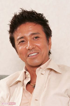 風間トオルが“ヤングケアラー”時代を語る、父が消え認知症の祖父と