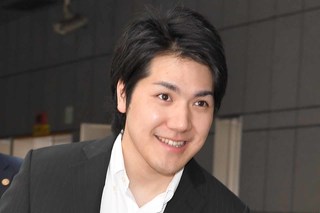 秋篠宮さまと宮内庁長官から借金問題に対する対応を求められるも今のところ動きはない小室圭さん