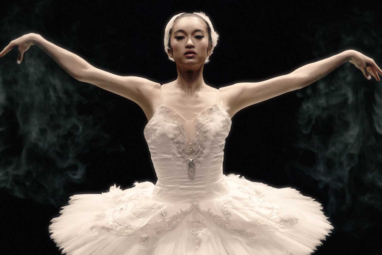 東京ガス制作のWEB限定ムービー『SWAN LAKE』で白鳥の湖を舞う門脇麦