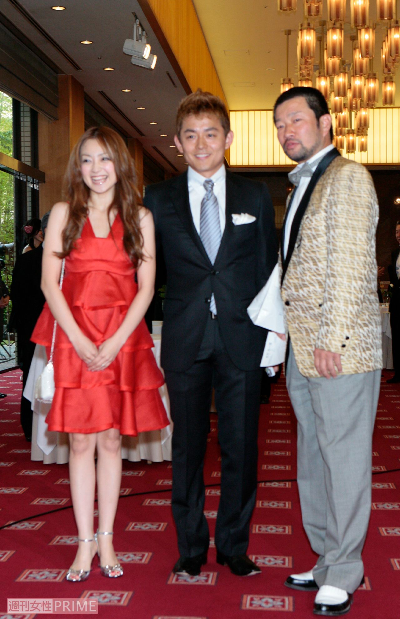 （左から）安達祐実、井戸田潤、木村祐一（'07年、陣内智則・藤原紀香結婚披露宴）