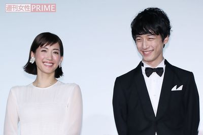中尾明慶が坂口健太郎への歓声“健ちゃ〜ん”に「僕も呼んで！（笑）」