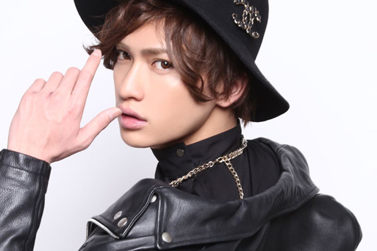 指名ランキング1位の桜木ハル氏（ ホストクラブのHPより）