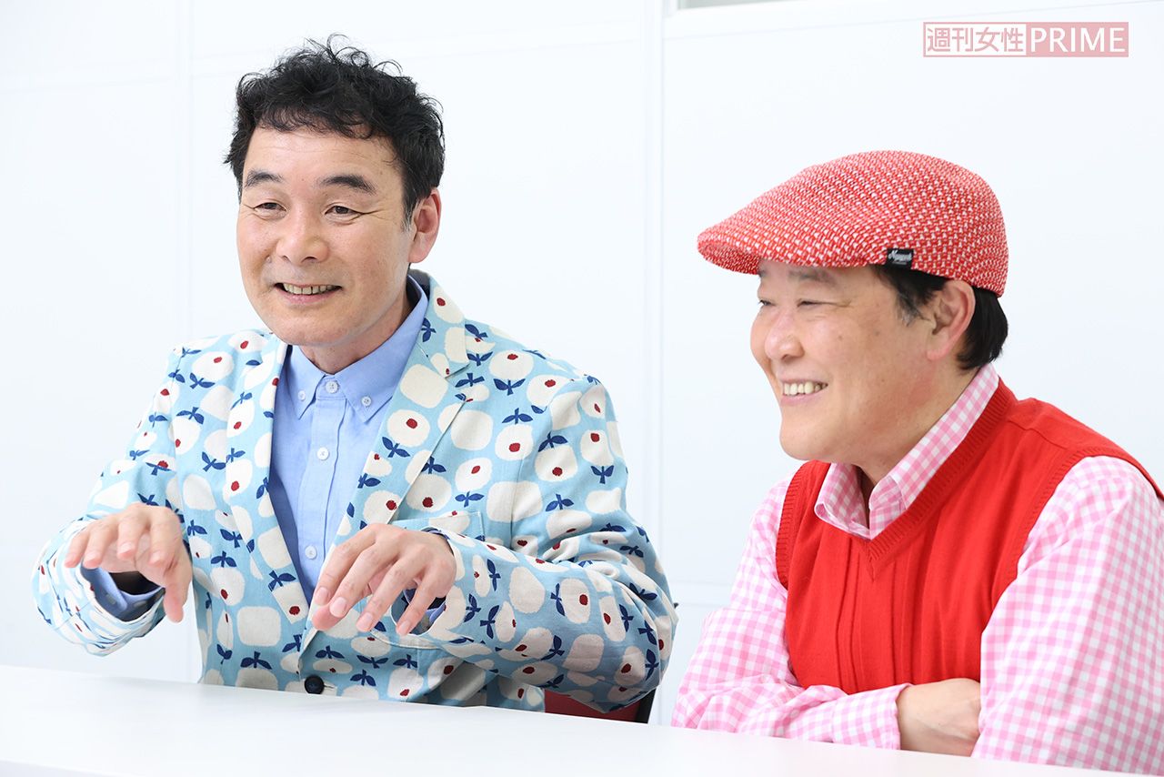 インタユー取材に答えるダチョウ倶楽部・肥後克広と上島竜兵