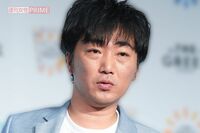 『ダウンタウン』松本人志は“復帰”でも、『スピードワゴン』小沢一敬が２年経っても活動再開できない〈が…