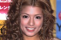 安西ひろこ、いじめ被害の投稿以上にネットをざわつかせた“やりすぎ加工写真”「綺麗ですが完全に別人」