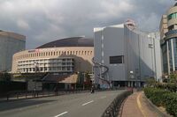 《福岡刺傷事件》約600万円のレクサス所持とパンパンのポスト…「部屋にこもっていた」近隣住民が明かした…